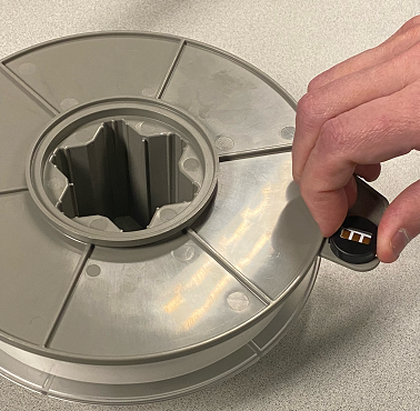 Press sides of the smart-cell